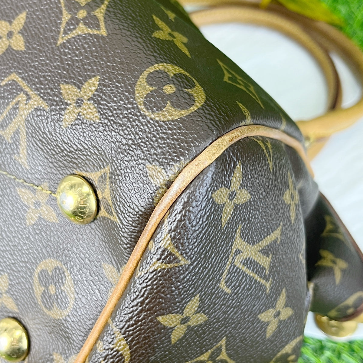 Louis Vuitton Canvas Satchel Length 28 cm x Width 11 cm x Height 24 cm M40143