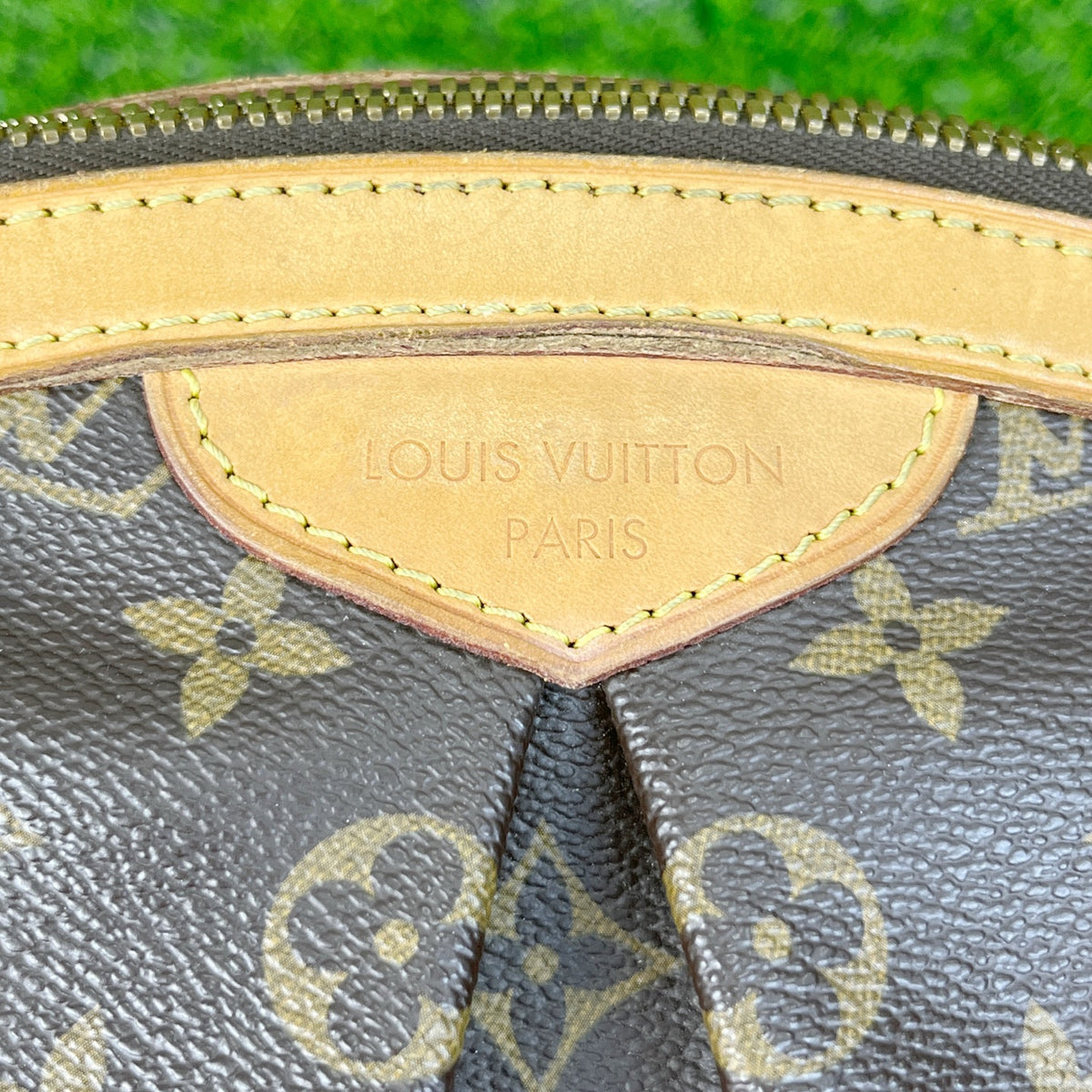 Louis Vuitton Canvas Satchel Length 28 cm x Width 11 cm x Height 24 cm M40143