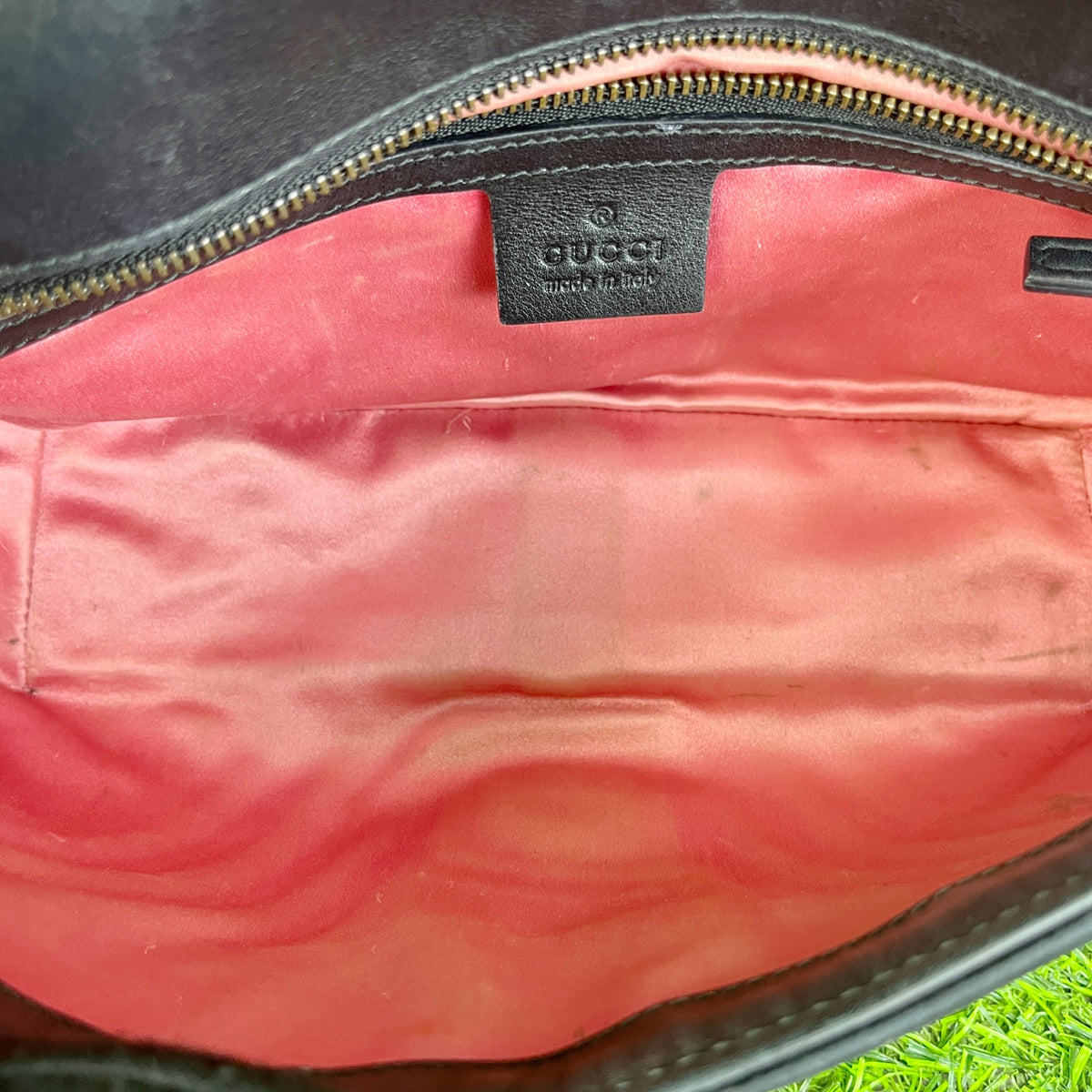 Gucci Velvet Black 443497K4D2T1000