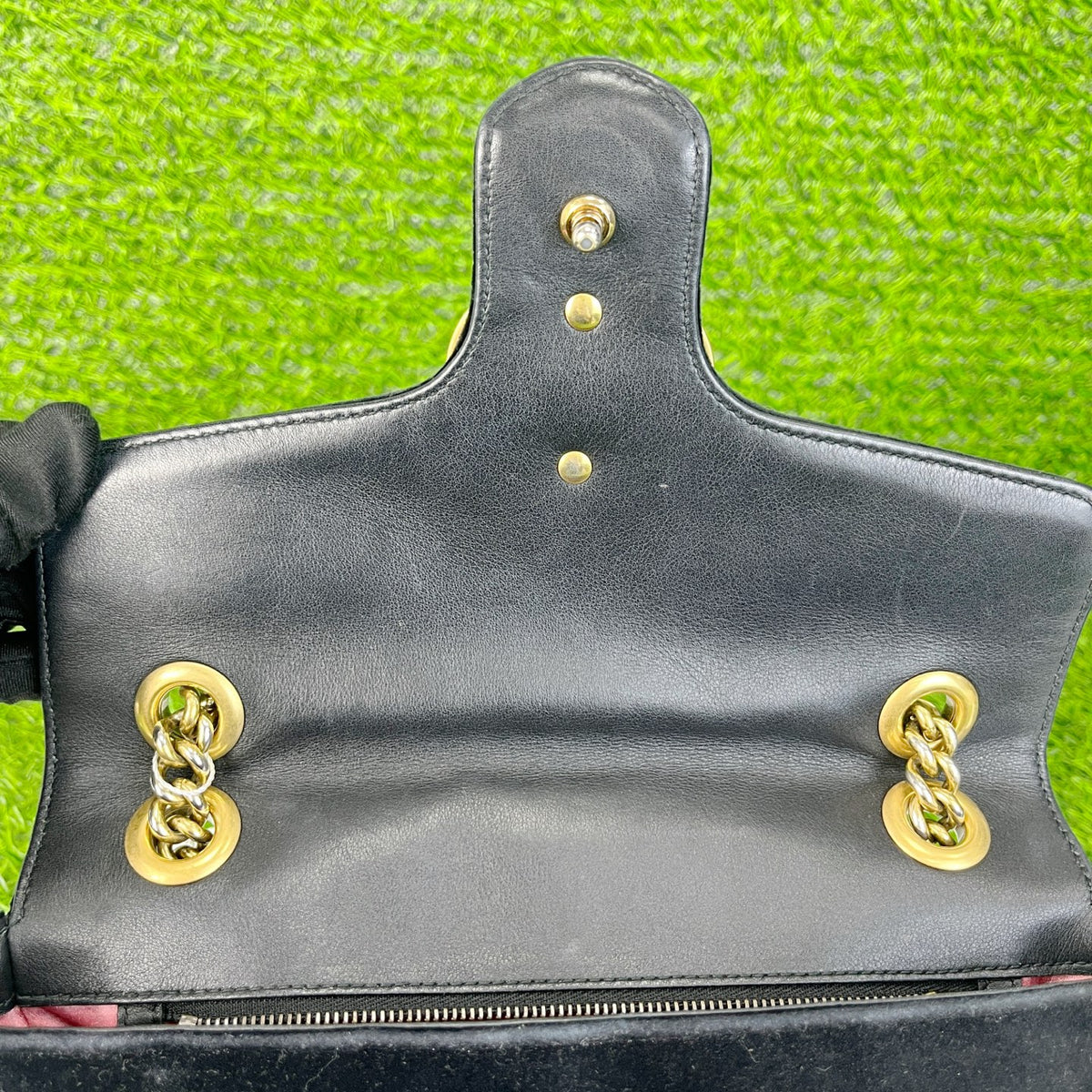 Gucci Velvet Black 443497K4D2T1000