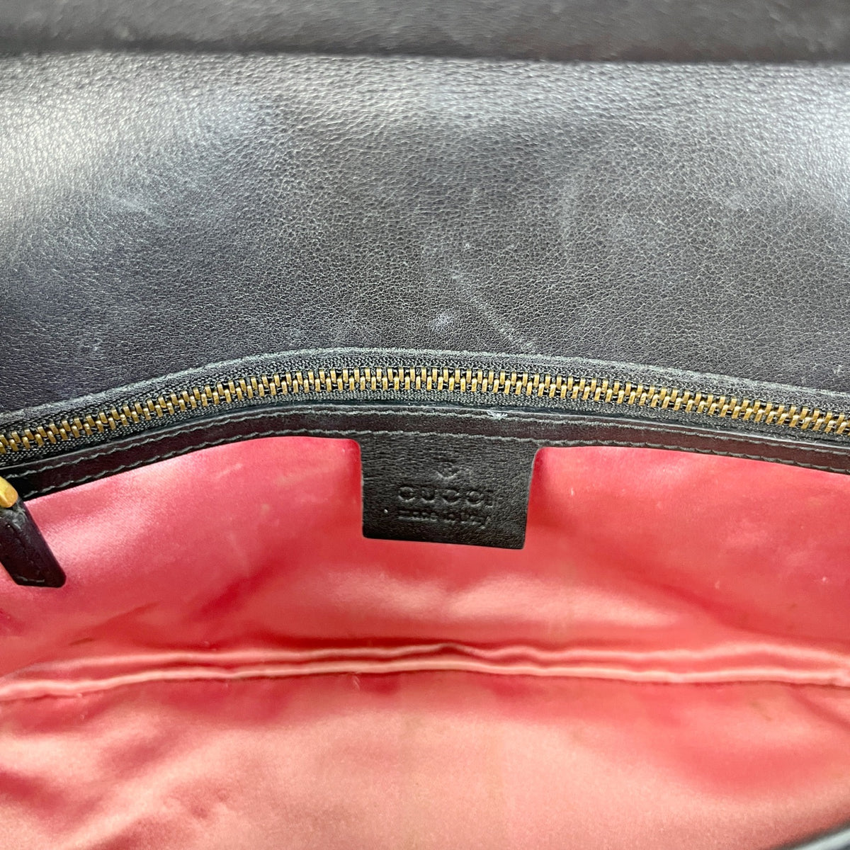 Gucci Velvet Black 443497K4D2T1000