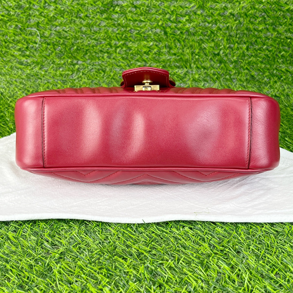 Gucci Red 443497DTDID6433