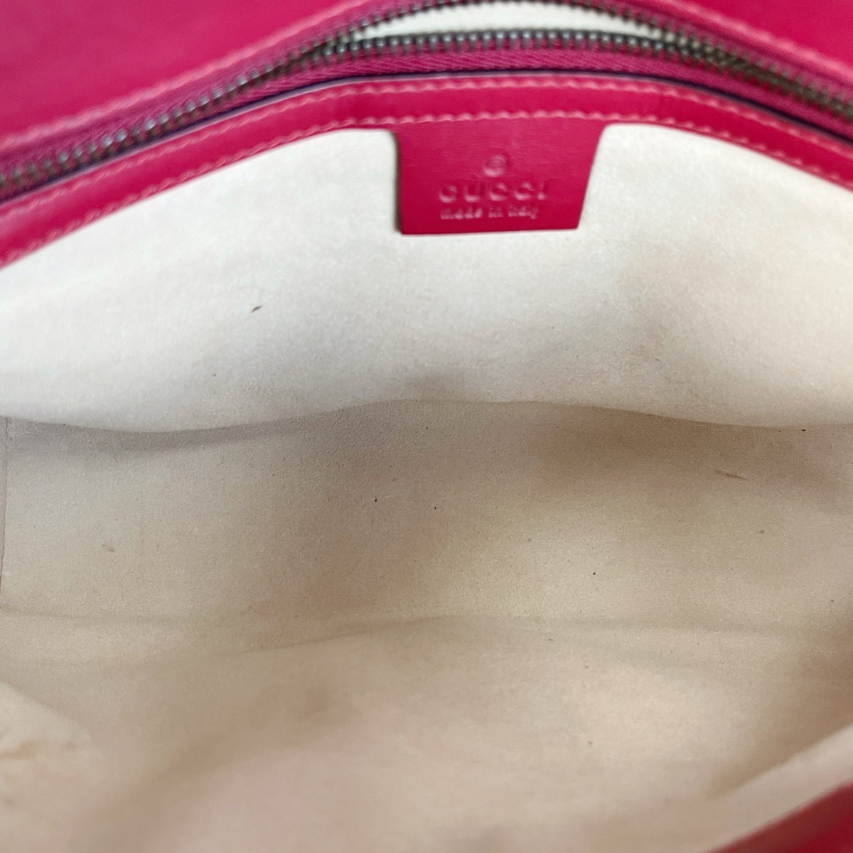 Gucci Red 443497DTDID6433