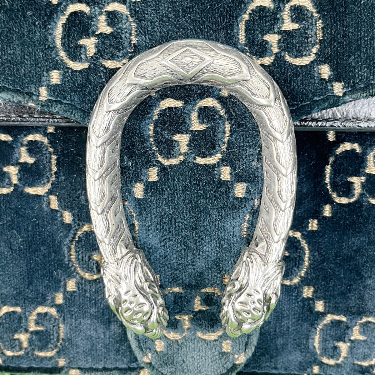 Gucci Velvet Blue 400249-9JTIB-4161