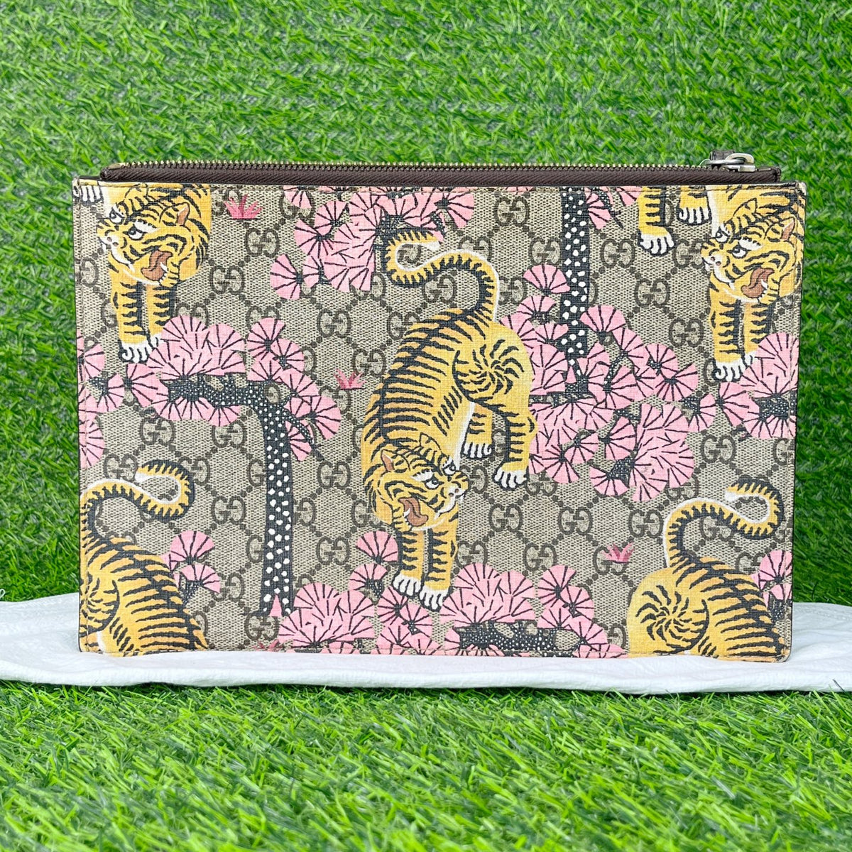 Gucci Pink Clutch 452361-K6D1G-9967