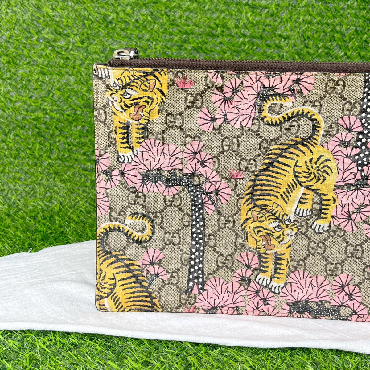 Gucci Pink Clutch 452361-K6D1G-9967