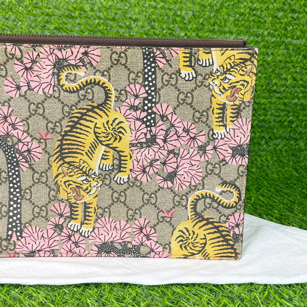Gucci Pink Clutch 452361-K6D1G-9967