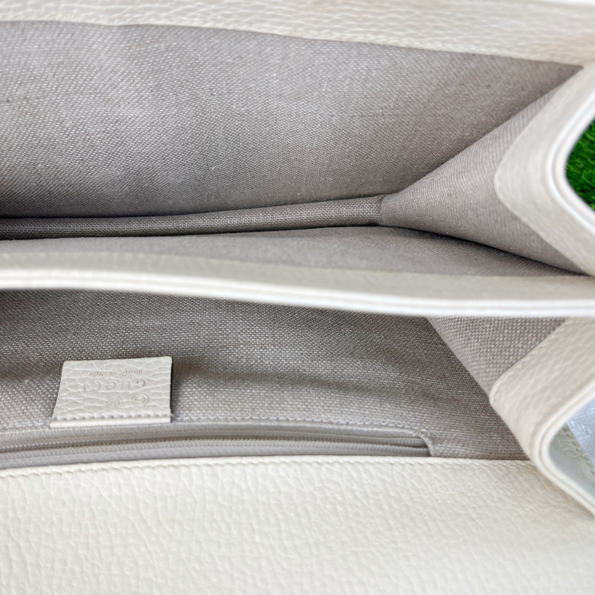 Gucci White 510303-CAO0G-1000