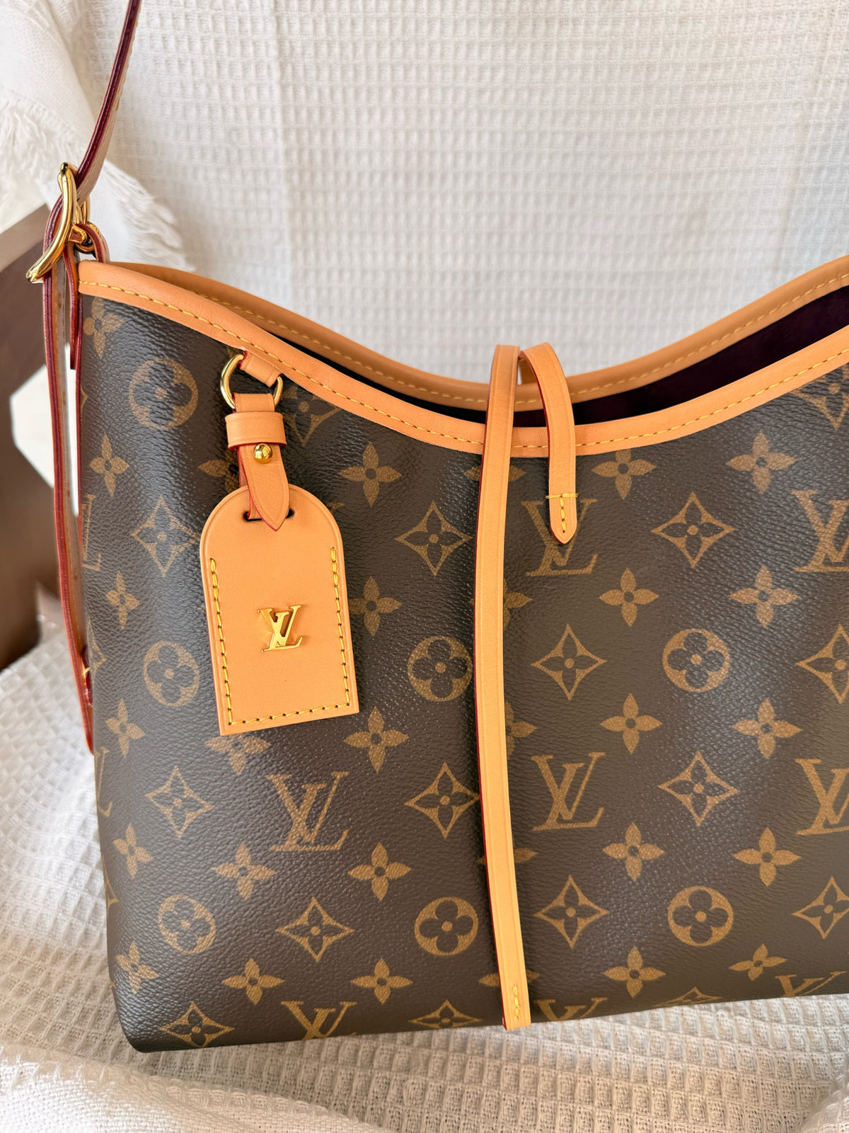 Louis Vuitton Crossbody