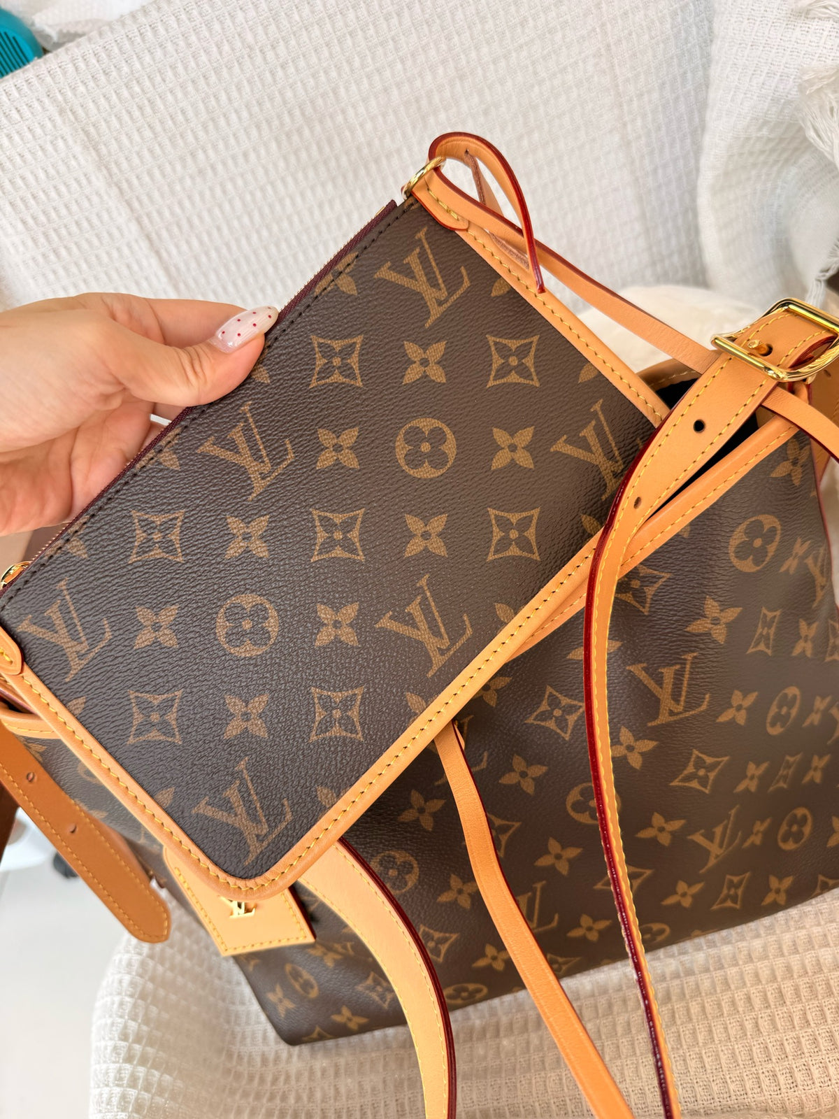 Louis Vuitton Crossbody