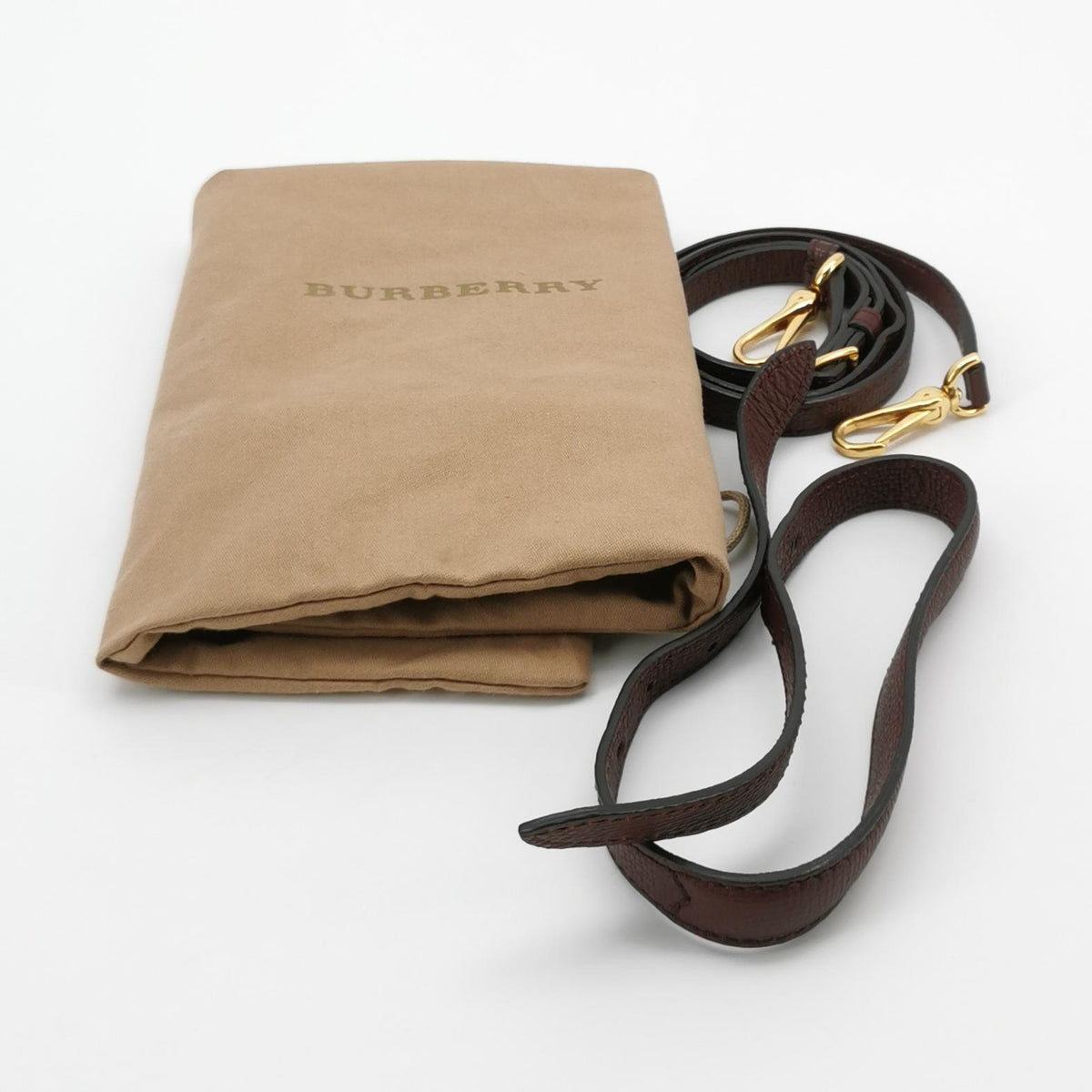 Burberry Canvas Red Crossbody Length: 28 cm, Height: 19 cm, Thickness: 12.5 cm 40611701
