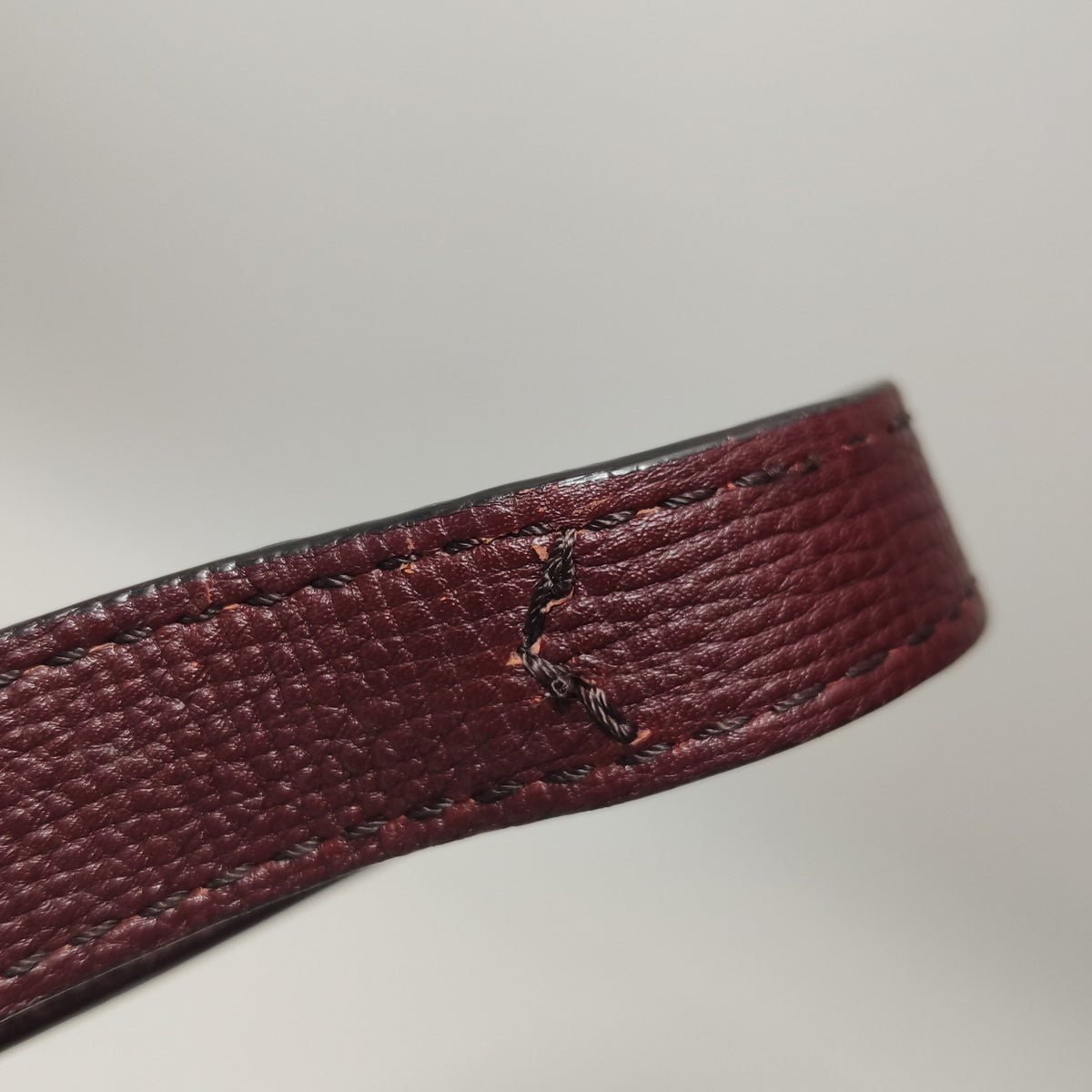 Burberry Canvas Red Crossbody Length: 28 cm, Height: 19 cm, Thickness: 12.5 cm 40611701