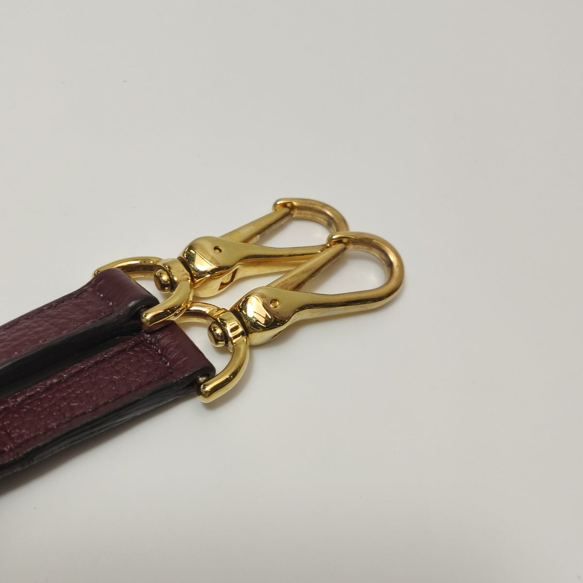 Burberry Canvas Red Crossbody Length: 28 cm, Height: 19 cm, Thickness: 12.5 cm 40611701