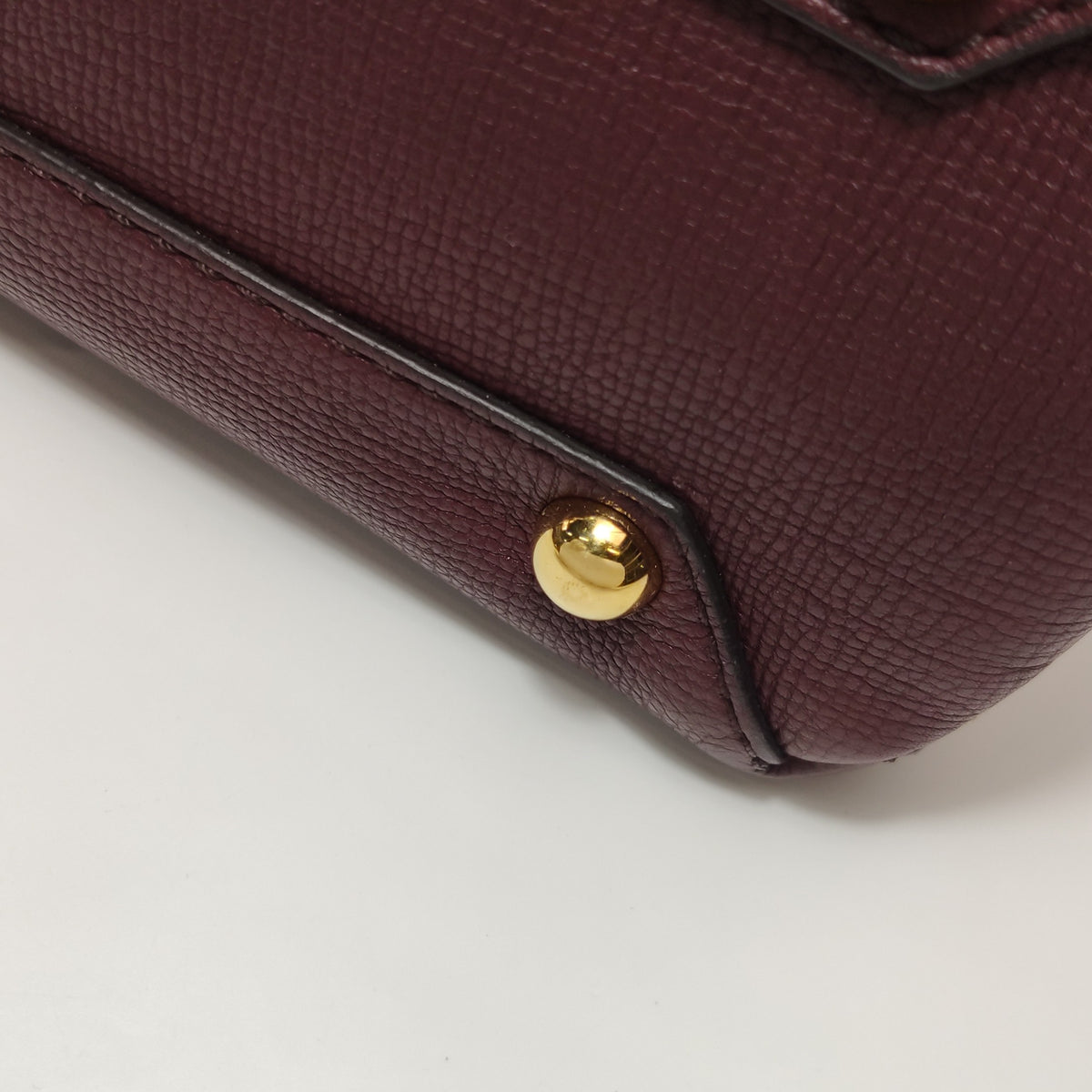 Burberry Canvas Red Crossbody Length: 28 cm, Height: 19 cm, Thickness: 12.5 cm 40611701
