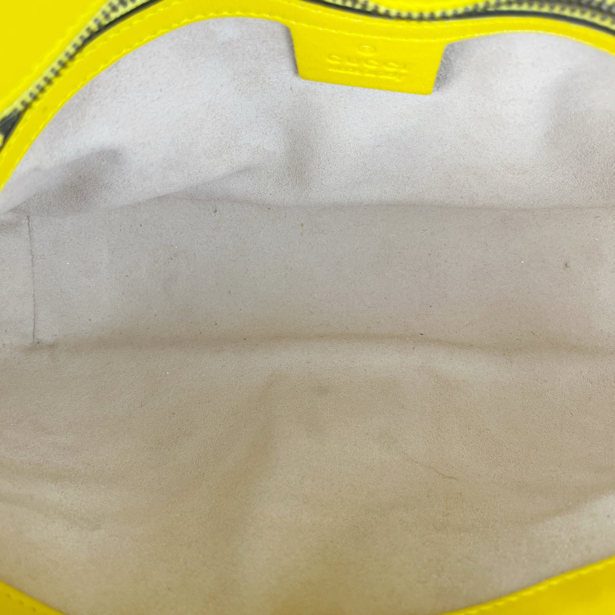 Gucci Yellow 443497DTDIY7412