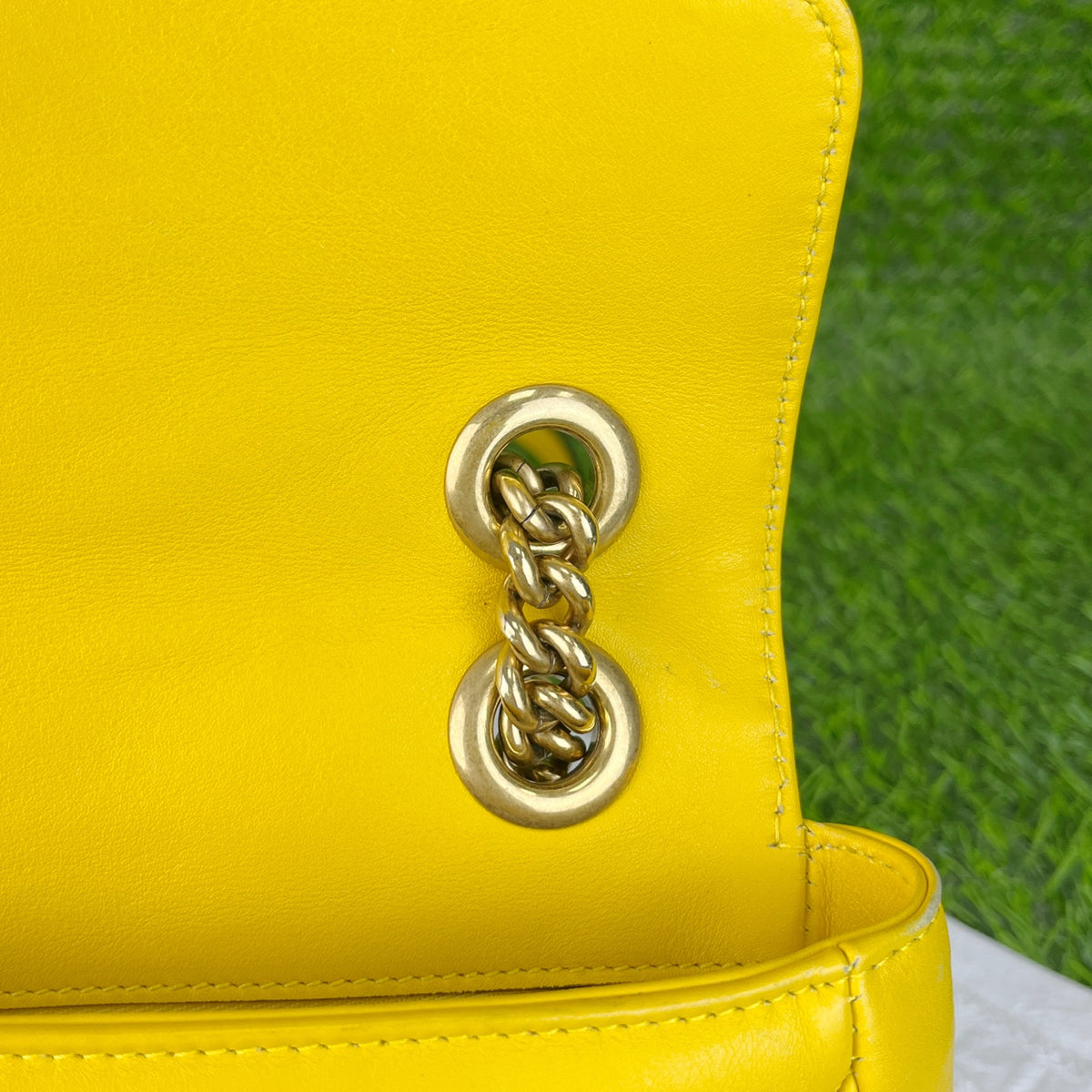 Gucci Yellow 443497DTDIY7412
