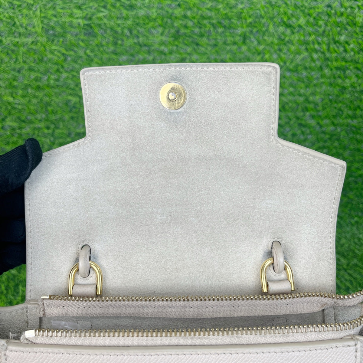 Celine White Length 20 x Width 11 x Height 17 cm 185003ZVA.01CK