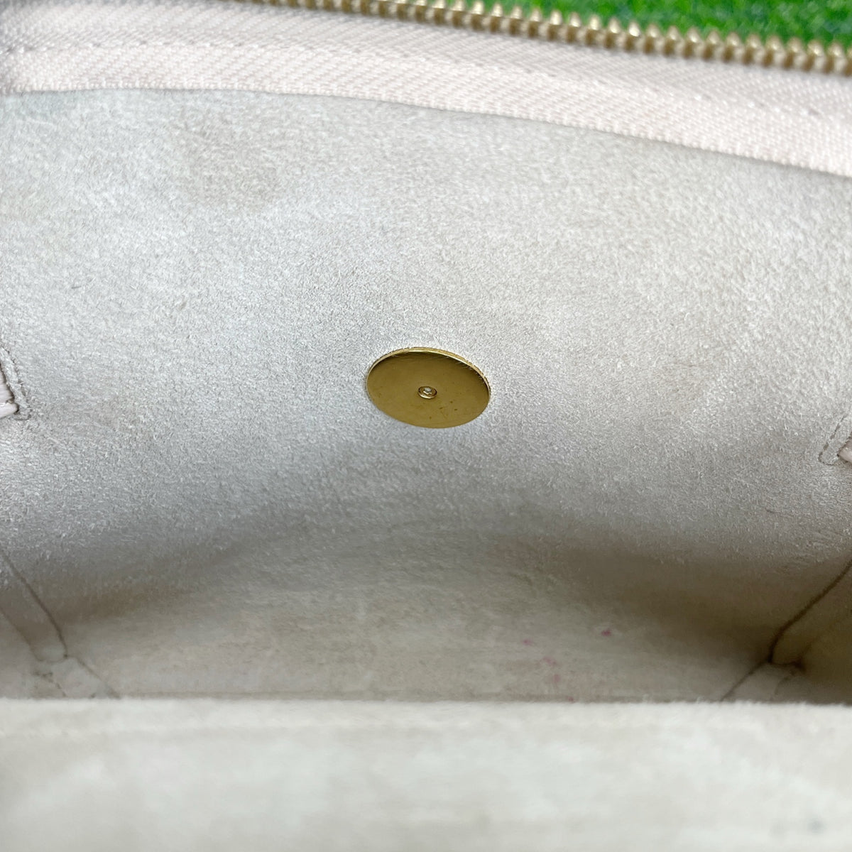 Celine White Length 20 x Width 11 x Height 17 cm 185003ZVA.01CK