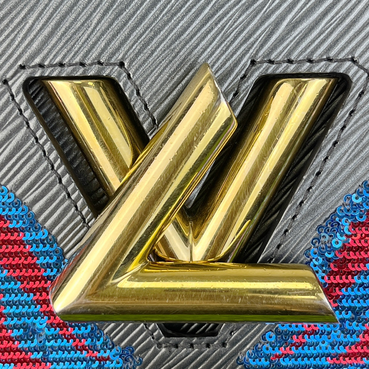 Louis Vuitton Black M54567