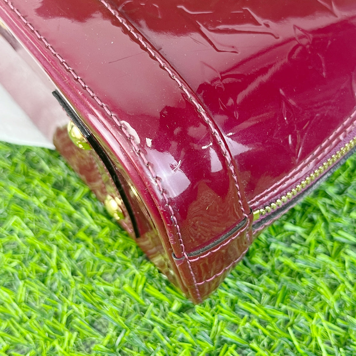 Louis Vuitton Red M50565