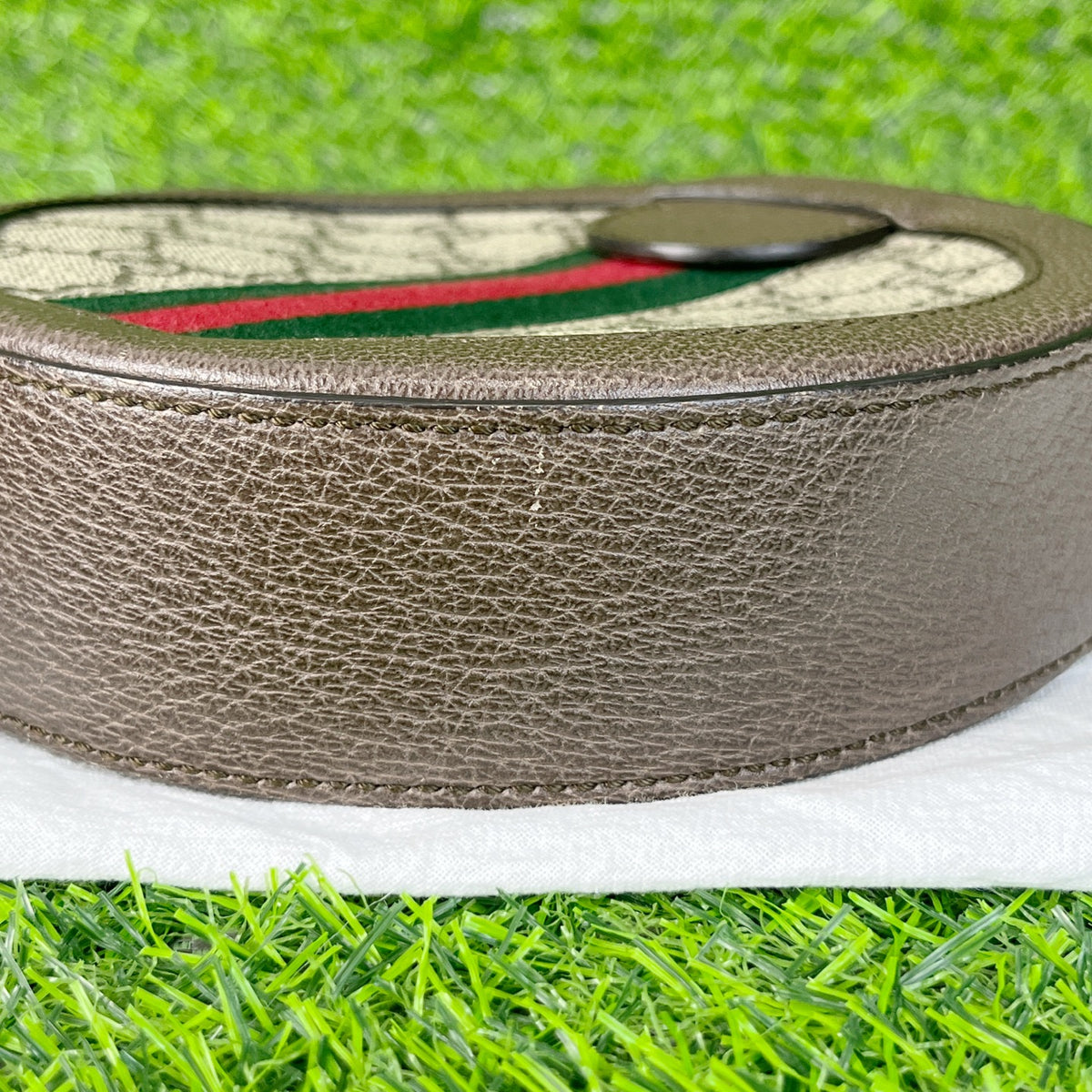 Gucci Ophidia Collection 18 cm (width) x 18 cm (height) x 4.5 cm (depth) 550618 96I3B 8745
