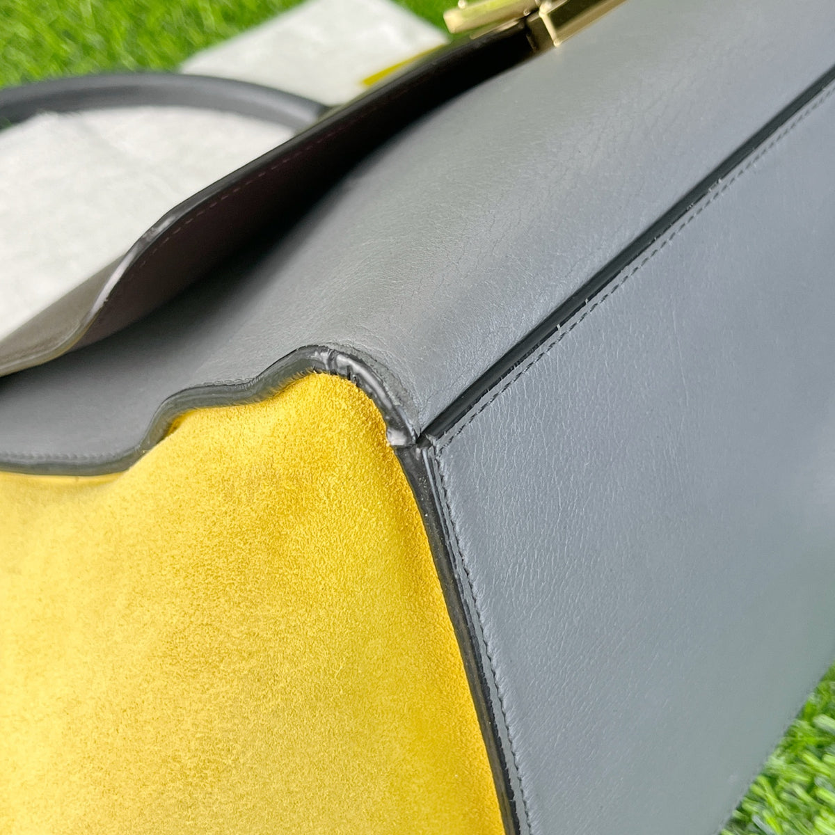 Celine Length 26 cm x Width 15 cm x Height 20 cm 174683UTM.06TU