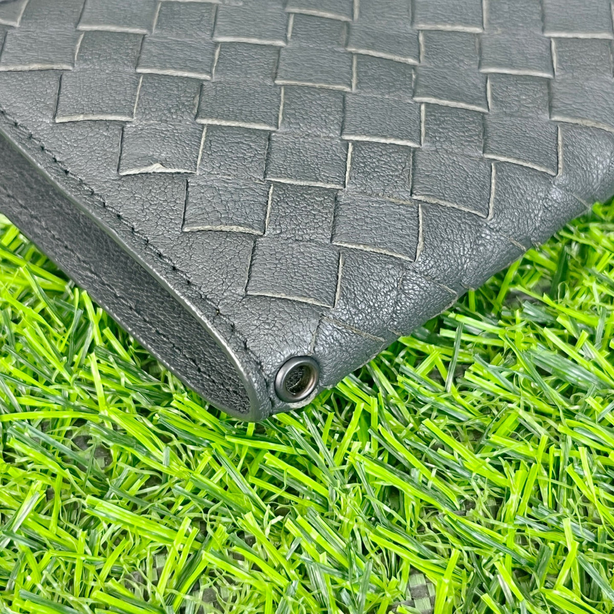 Bottega Veneta Gray Length 10 x width 2 x height 7 cm 114075-V4651-2040