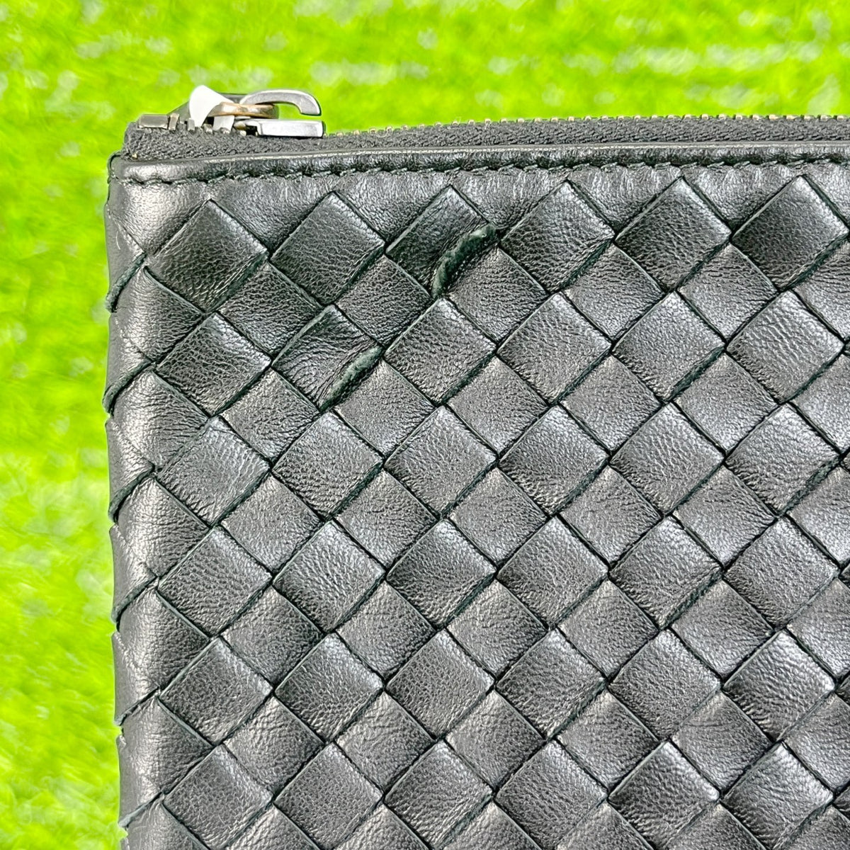 Bottega Veneta Black Clutch Length 29 cm x Width 2 cm x Height 20 cm 522430-V001N-1000