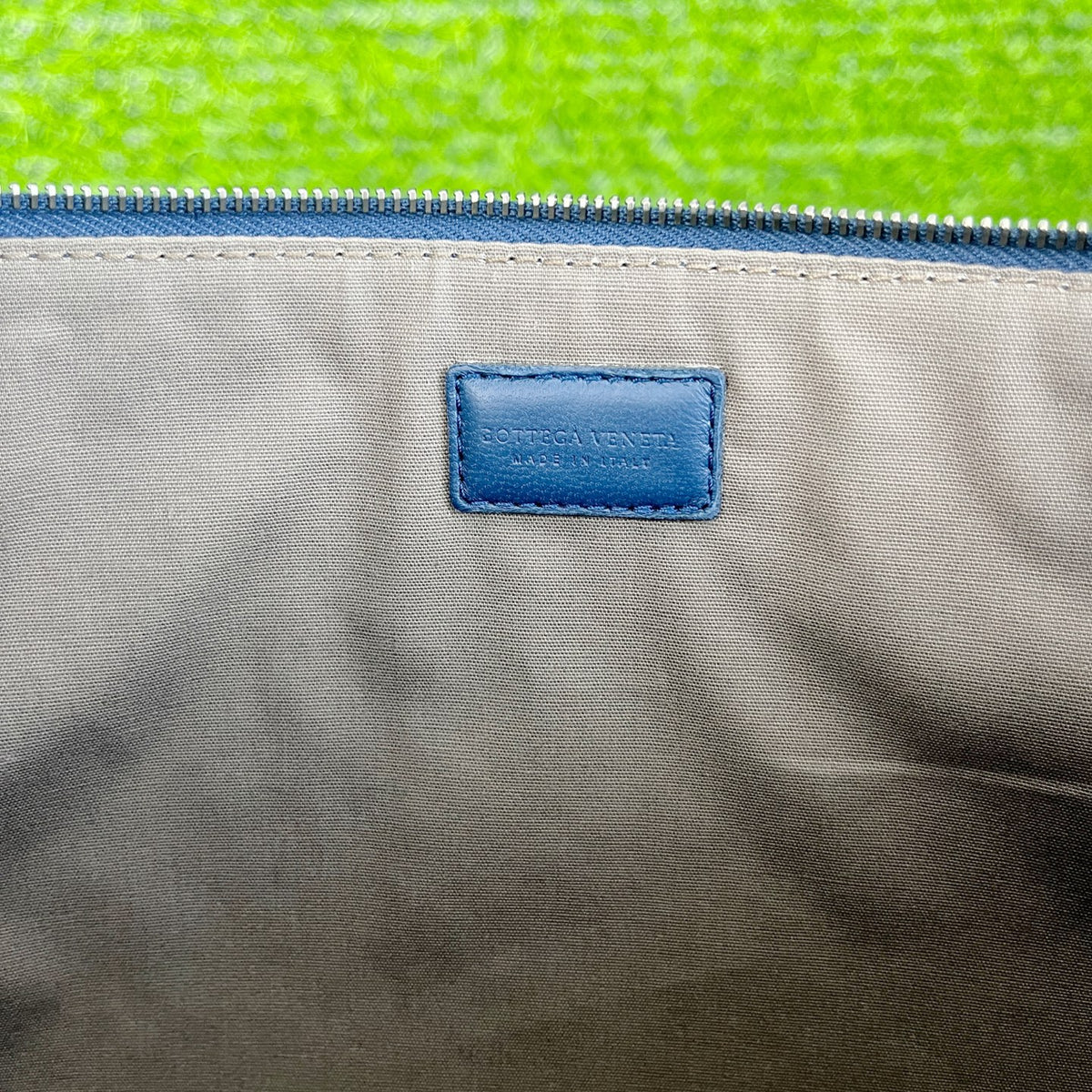 Bottega Veneta Blue Clutch Length 29 cm x Width 2 cm x Height 19 cm 355261-V001O-4037