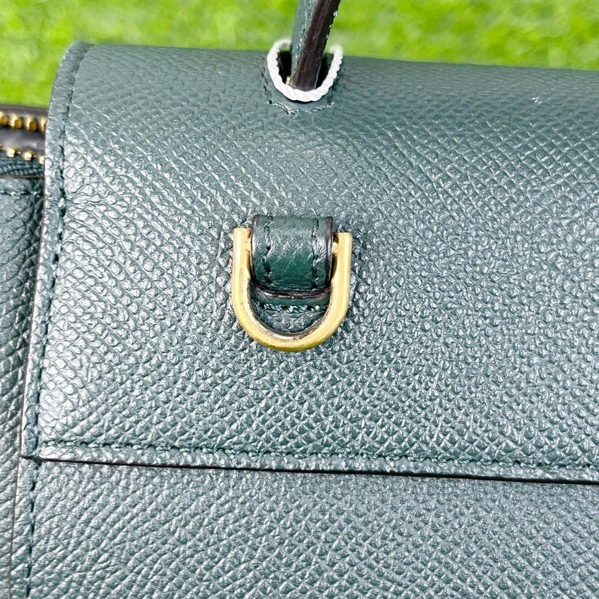 Celine BELT NANO-grain cowhide leather handbag Green 8 x 7 x 4 inches (20 x 17 x 11 centimeters) 189003ZVA.31AN