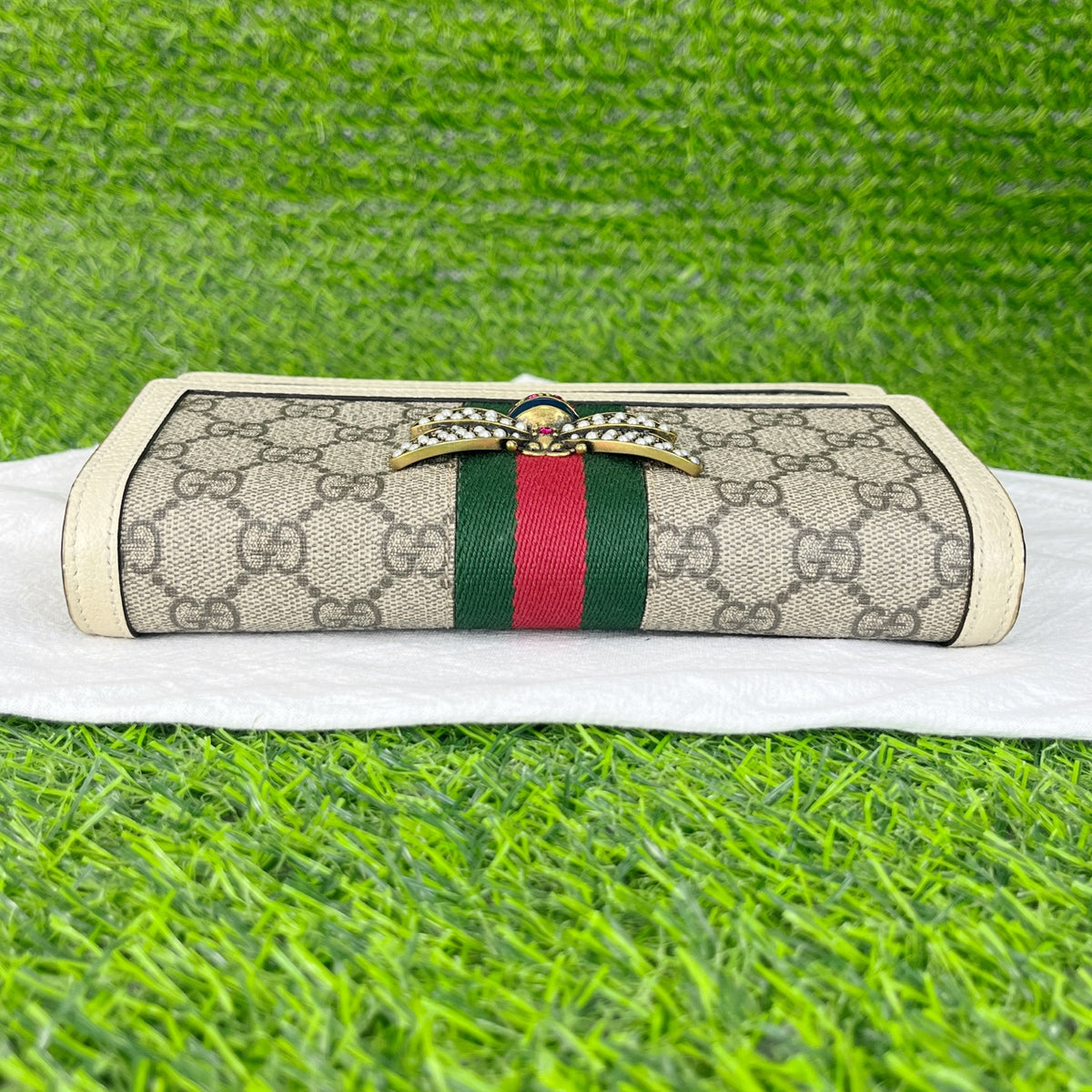 Gucci White 476079-9I6QT-9753