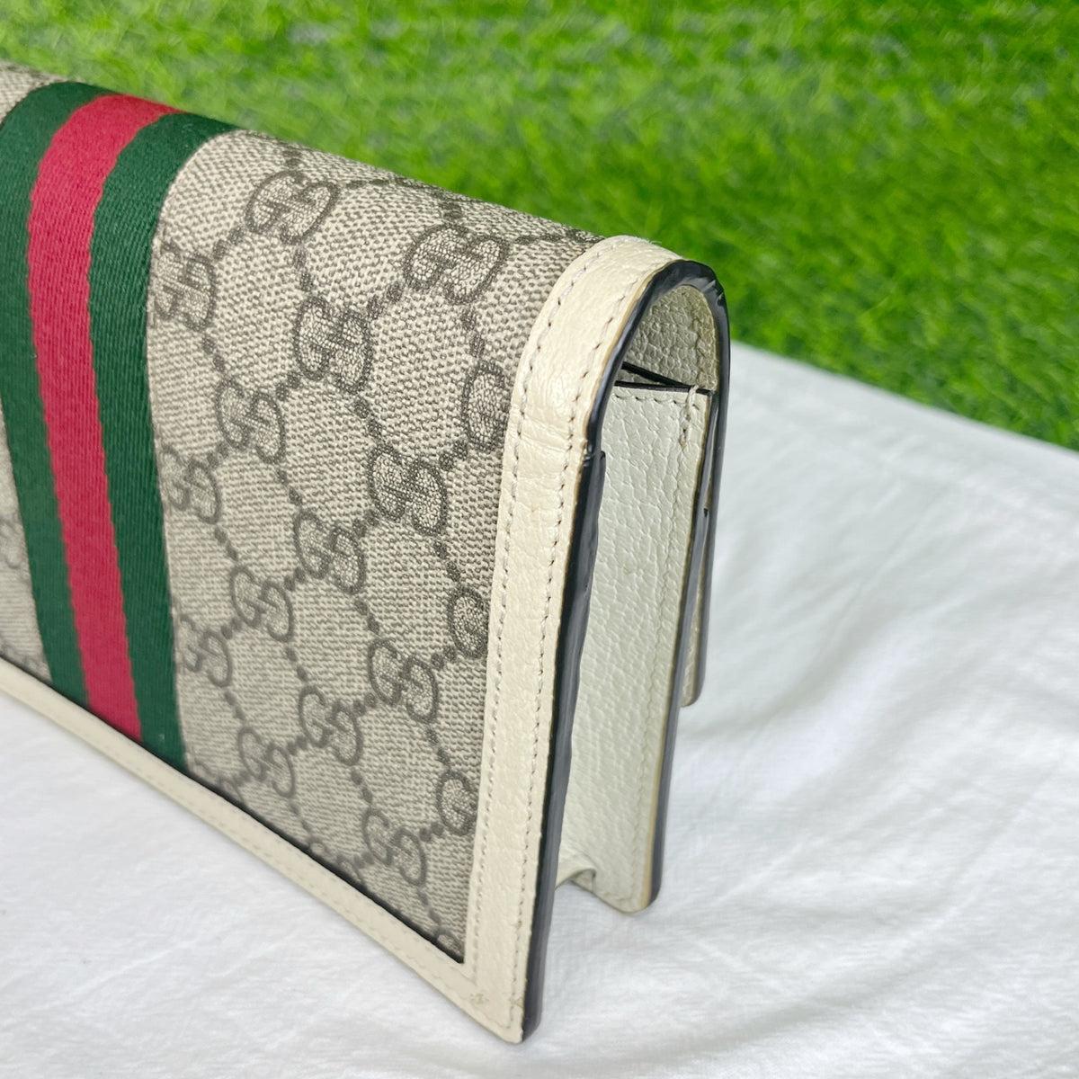 Gucci White 476079-9I6QT-9753