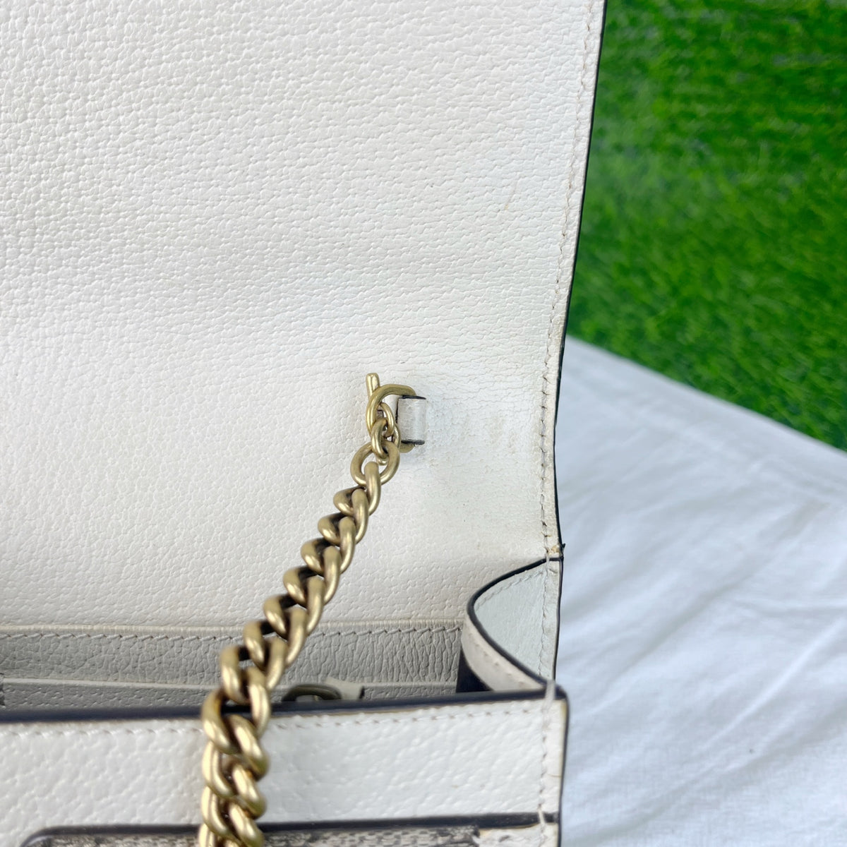 Gucci White 476079-9I6QT-9753