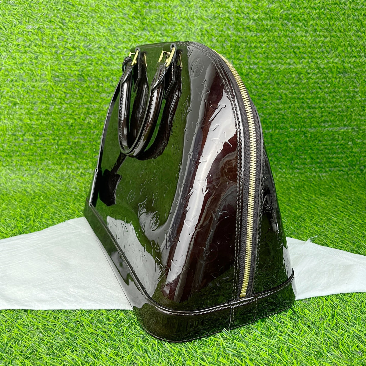 Louis Vuitton M91611