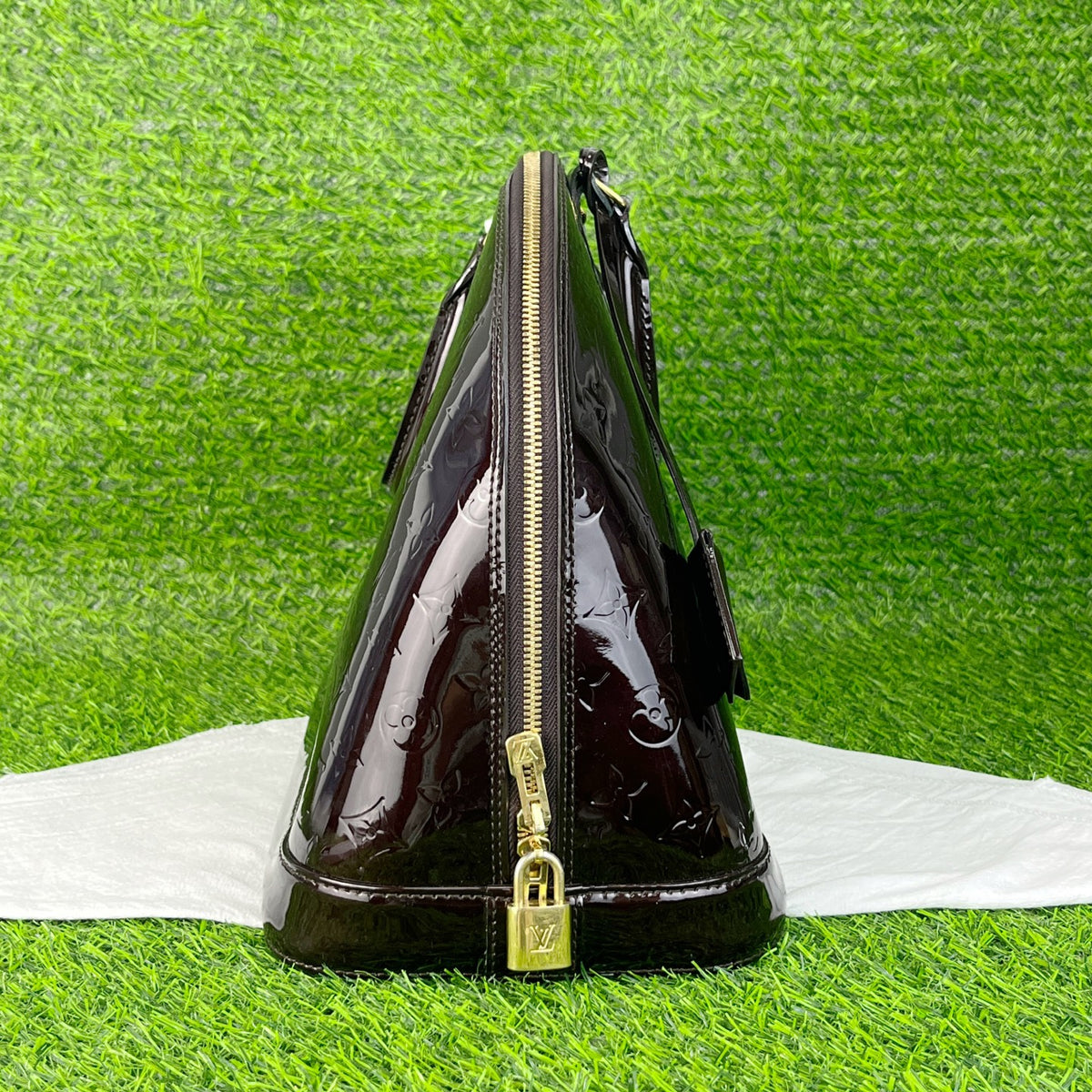 Louis Vuitton M91611