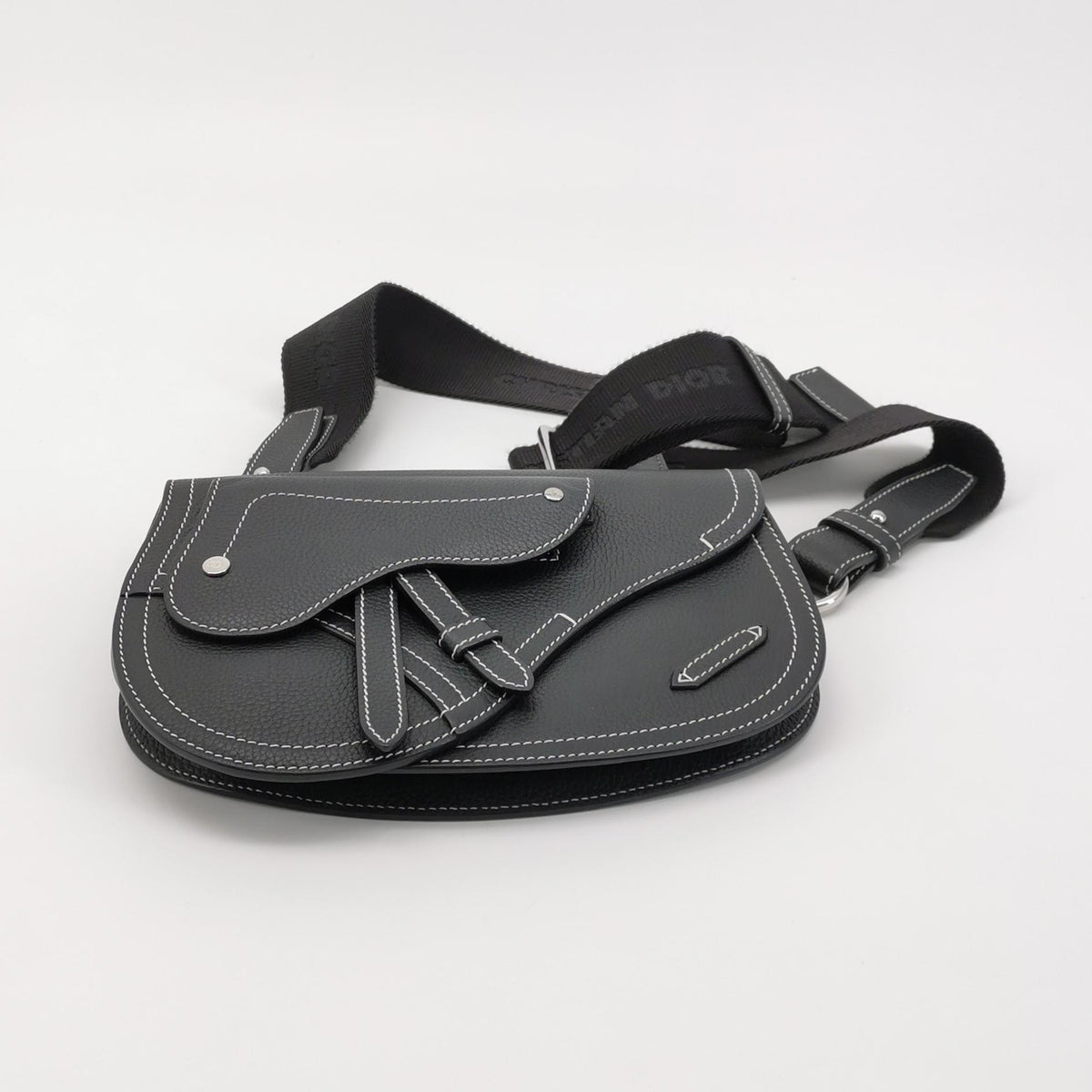Dior Black Saddle Bag Length: 24 cm, Height: 16 cm, Thickness: 3.5 cm 1ADPO095YKK H00N