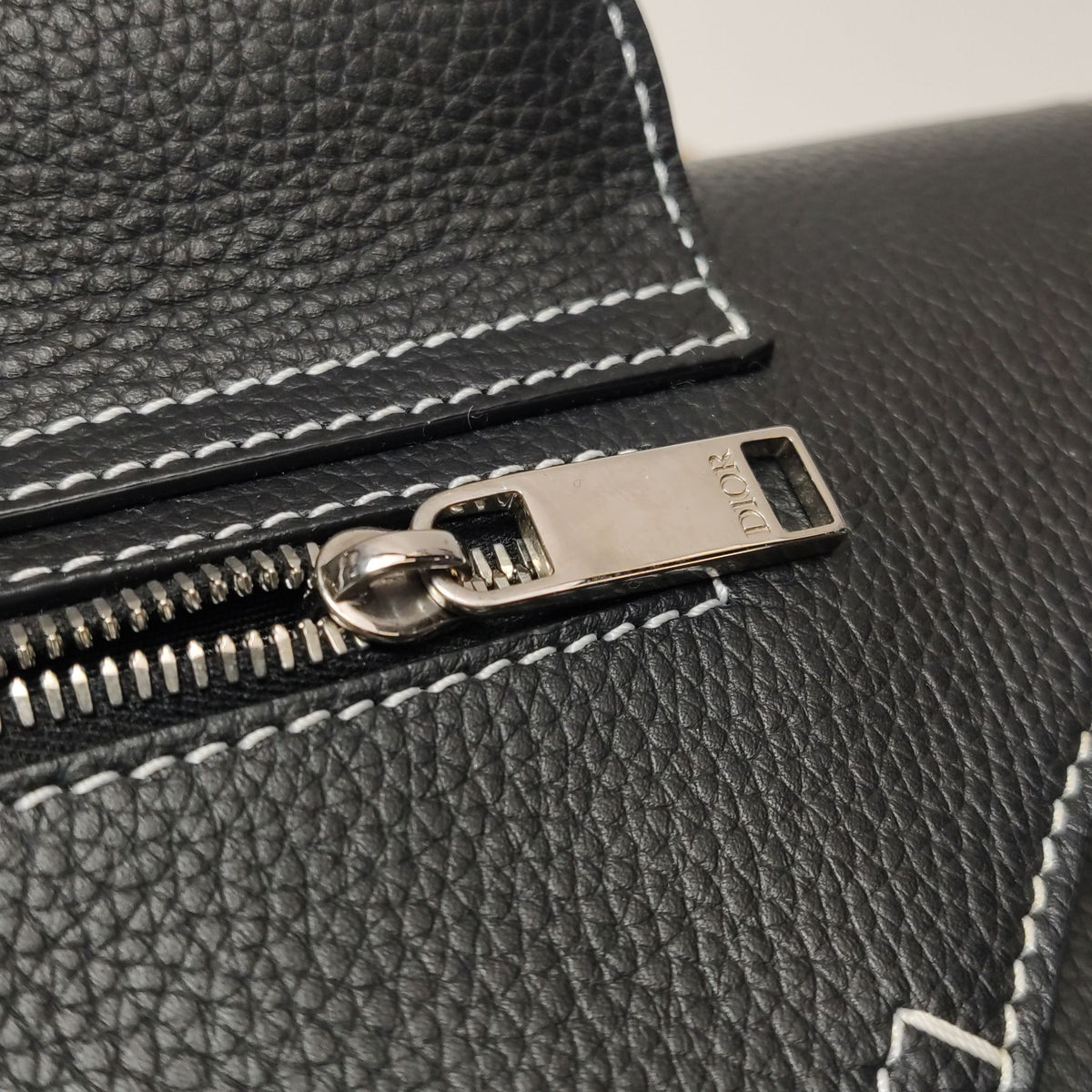 Dior Black Saddle Bag Length: 24 cm, Height: 16 cm, Thickness: 3.5 cm 1ADPO095YKK H00N