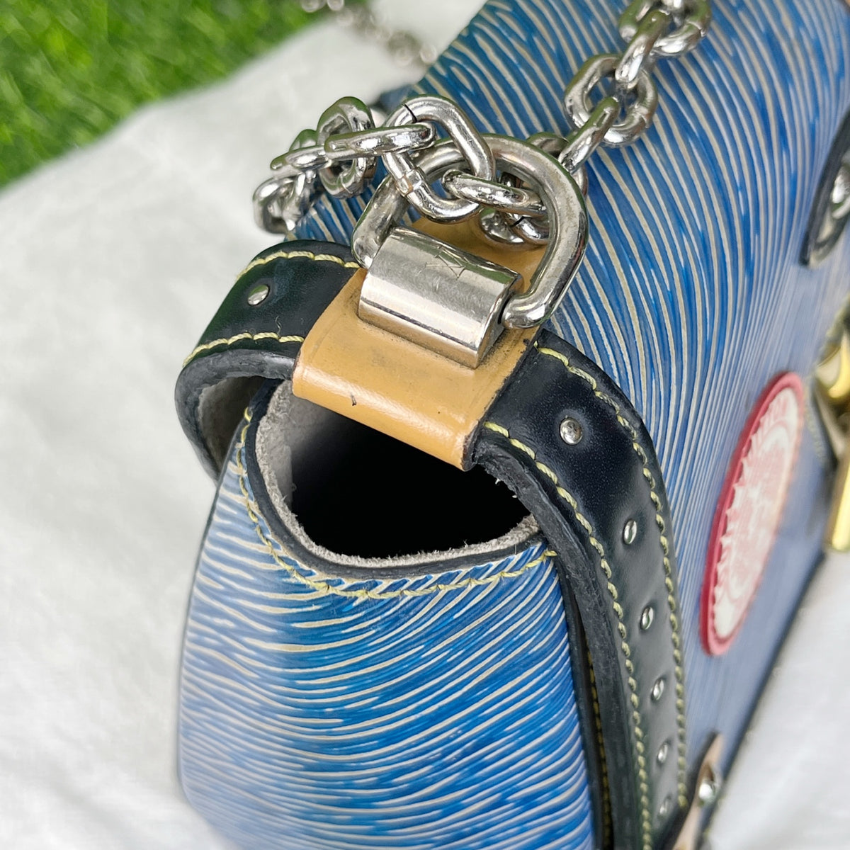 Louis Vuitton Blue 23.0x17.0x9.5cm M54283
