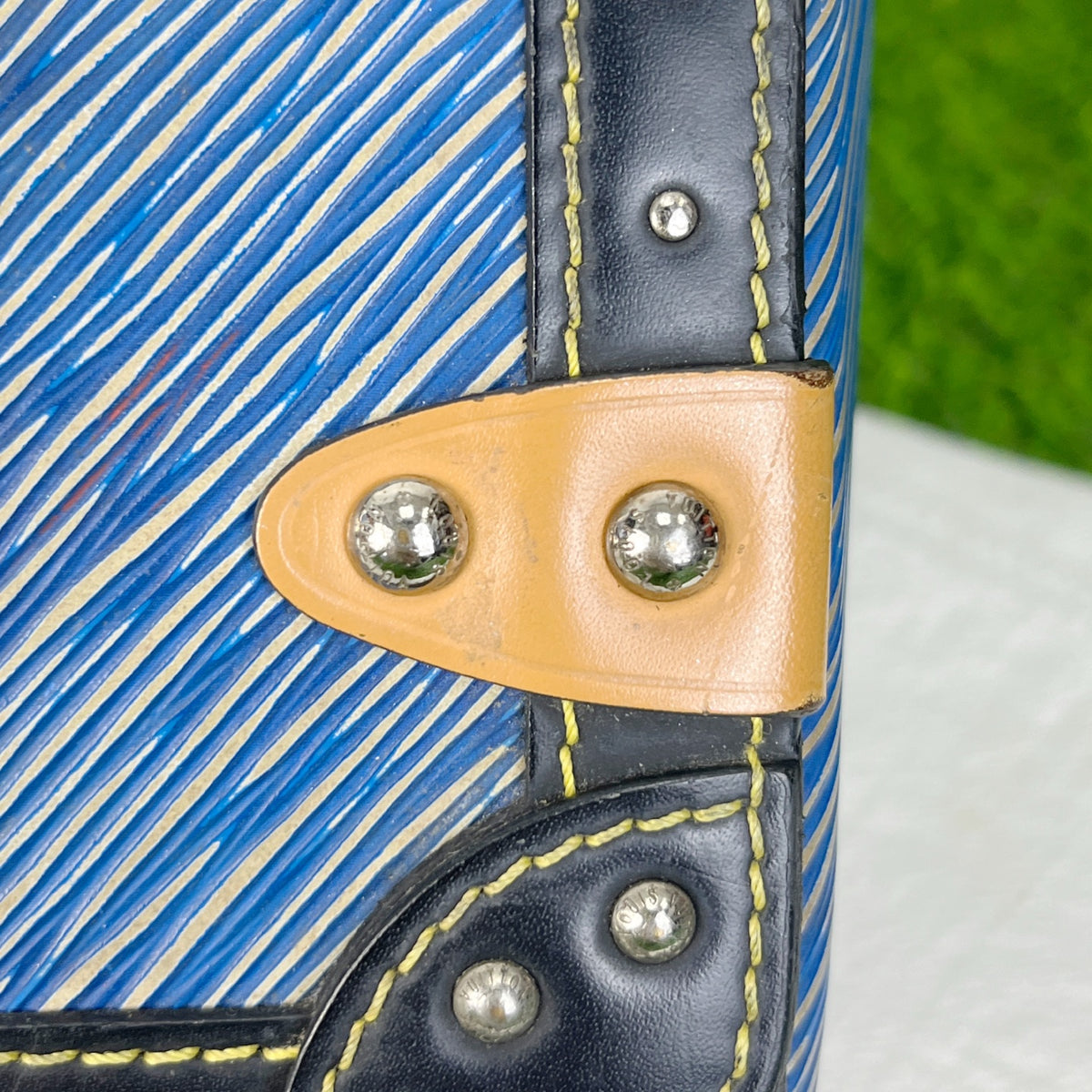 Louis Vuitton Blue 23.0x17.0x9.5cm M54283