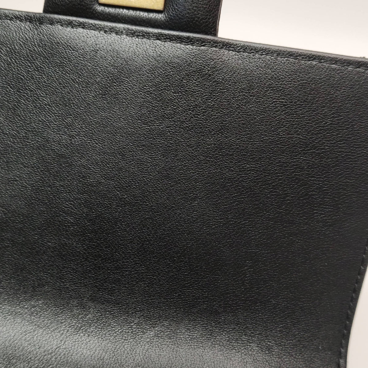 Chanel Black Crossbody Length: 15.5 cm, Height: 15.5 cm, Thickness: 6 cm AS0584_B02156_94305