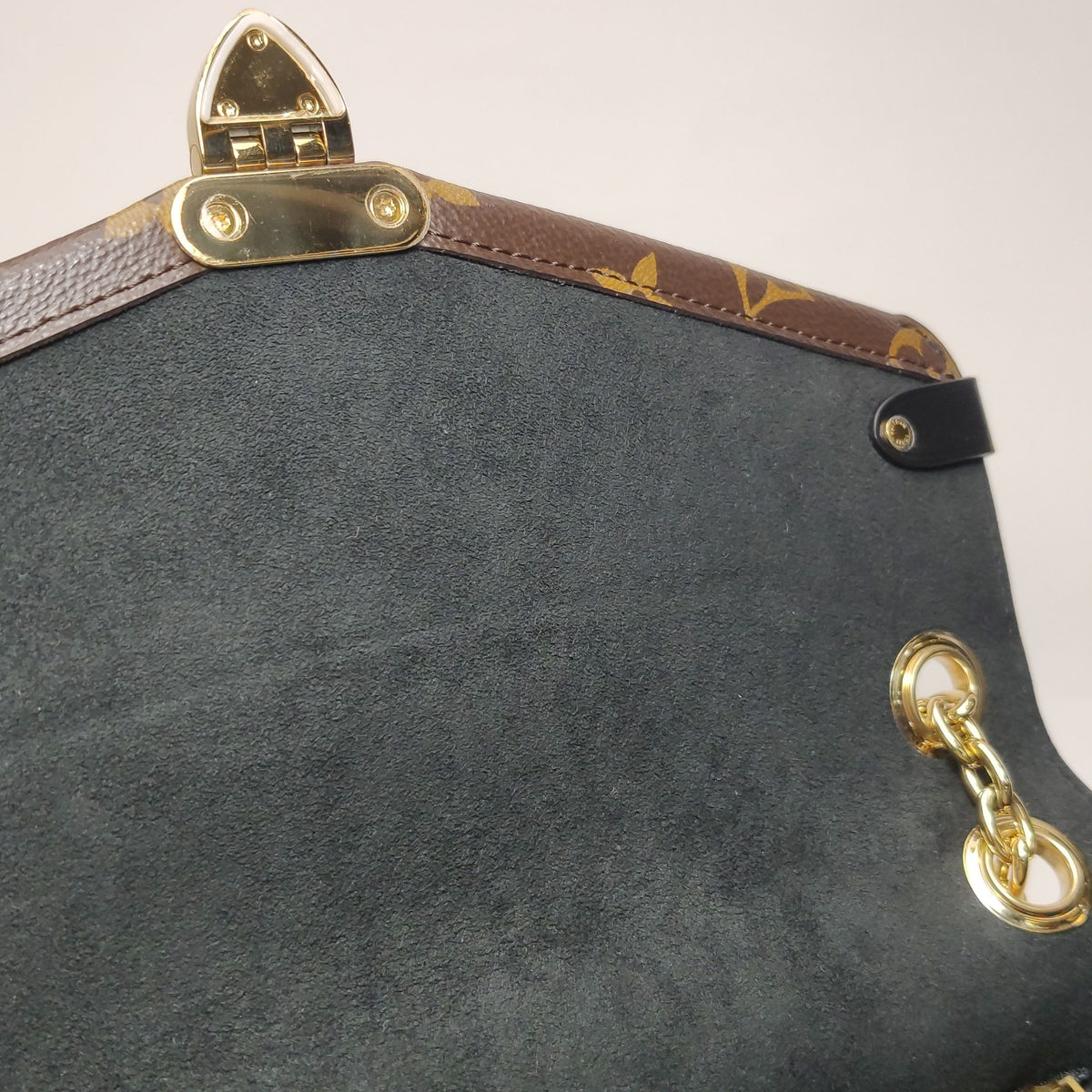 Louis Vuitton TRUNKIE handbag Canvas Length: 26 cm, Height: 17 cm, Thickness: 8 cm M14526