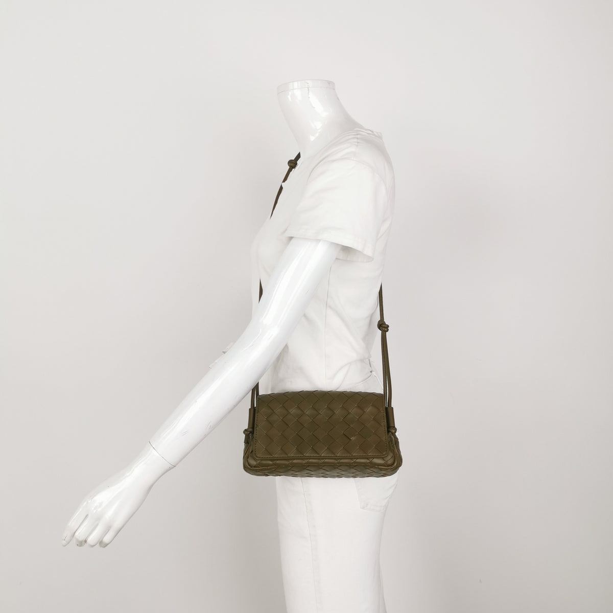 Bottega Veneta Green Crossbody Length: 21 cm, Height: 12 cm, Thickness: 8 cm