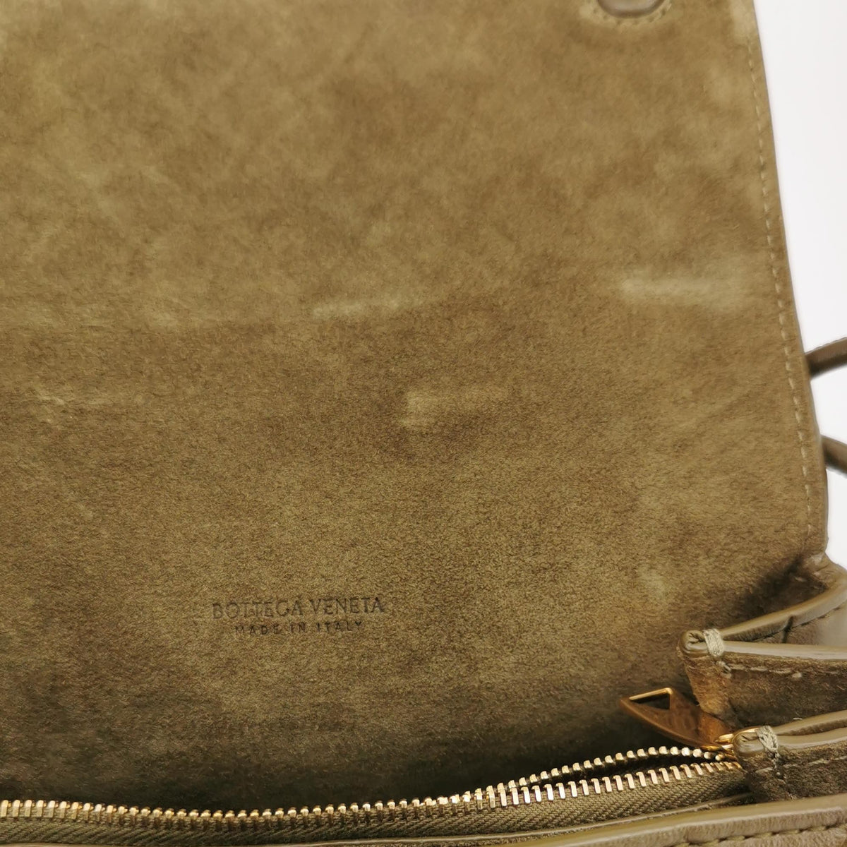 Bottega Veneta Green Crossbody Length: 21 cm, Height: 12 cm, Thickness: 8 cm