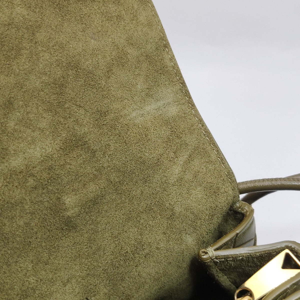 Bottega Veneta Green Crossbody Length: 21 cm, Height: 12 cm, Thickness: 8 cm