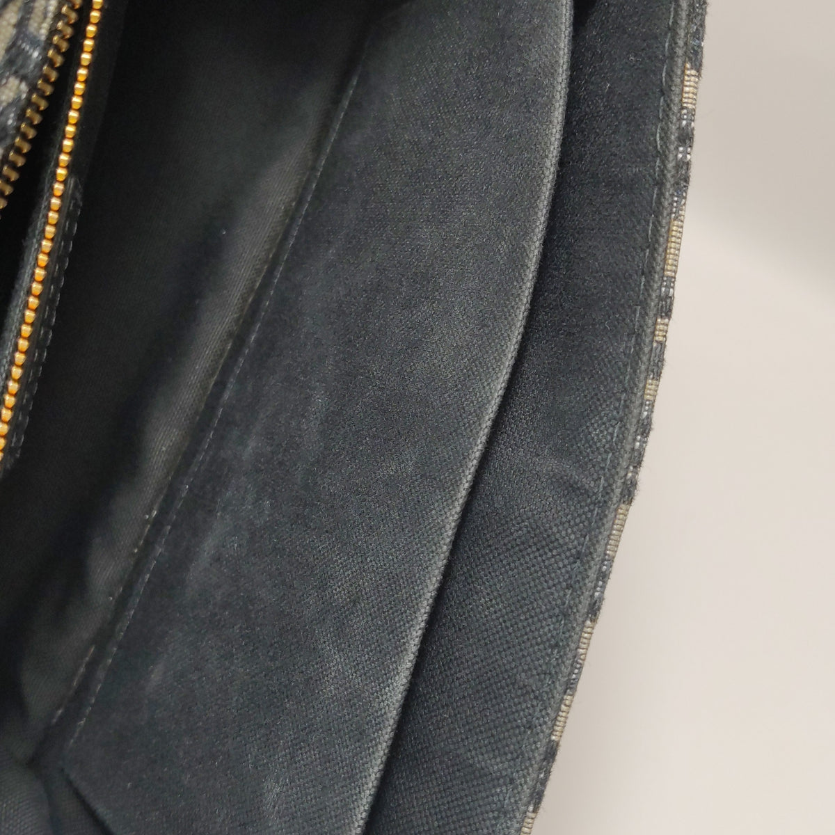 Dior Canvas Blue Shoulder Bag 25 cm x 16 cm x 8 cm M9208UTZQ_M928