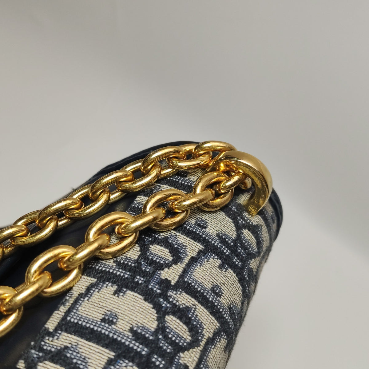Dior Canvas Blue Shoulder Bag 25 cm x 16 cm x 8 cm M9208UTZQ_M928