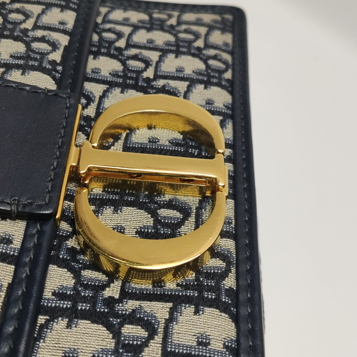 Dior Canvas Blue Shoulder Bag 25 cm x 16 cm x 8 cm M9208UTZQ_M928