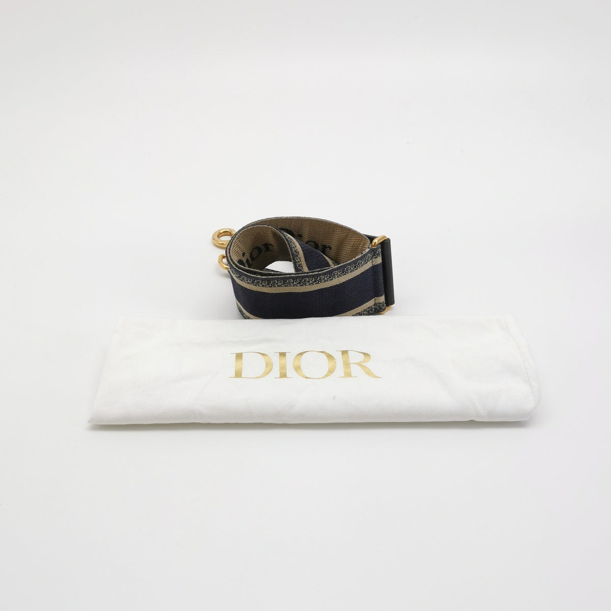 Dior Canvas Blue Saddle Bag Length 18 cm, height 15 cm, thickness 5 cm. M0456CTZQ_M928