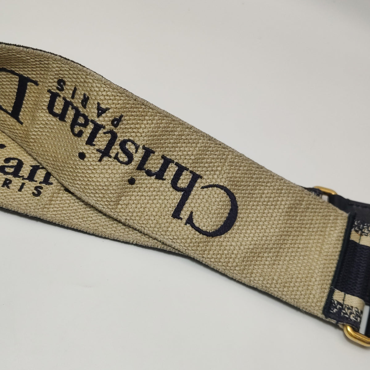 Dior Canvas Blue Saddle Bag Length 18 cm, height 15 cm, thickness 5 cm. M0456CTZQ_M928