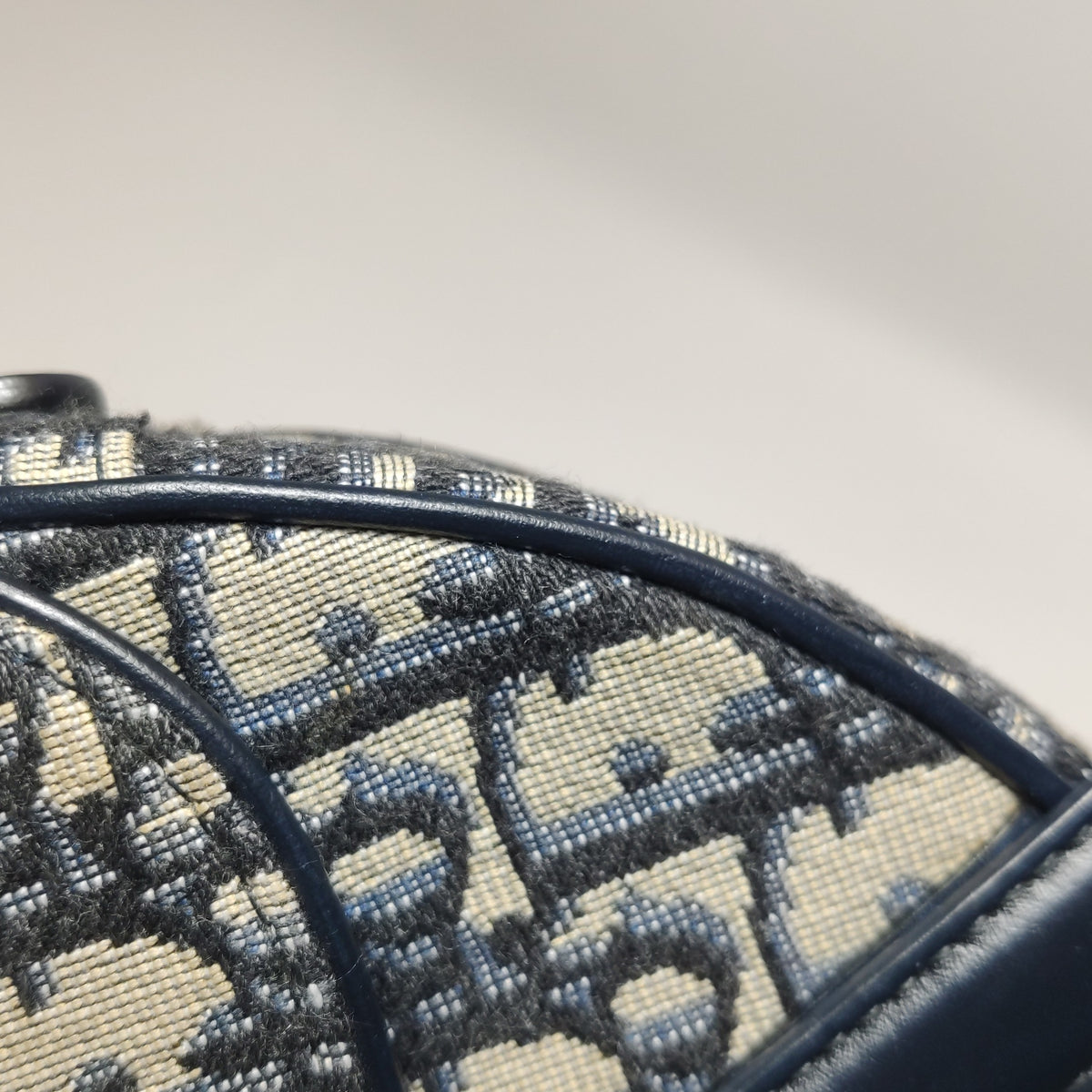 Dior Canvas Blue Saddle Bag Length 18 cm, height 15 cm, thickness 5 cm. M0456CTZQ_M928